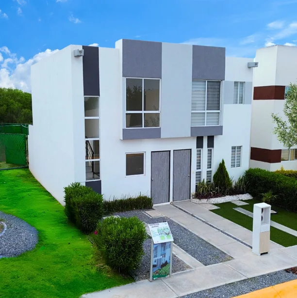 Casa en Venta en ARA - PASEOS DEL ROBLE - ALAZAN - Foto 1
