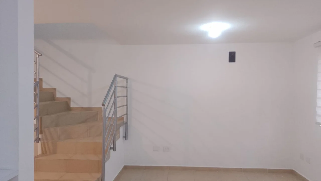 Casa en Venta en mitras poniente malaga, García | 3 Recámaras, 102 m² - Foto 1
