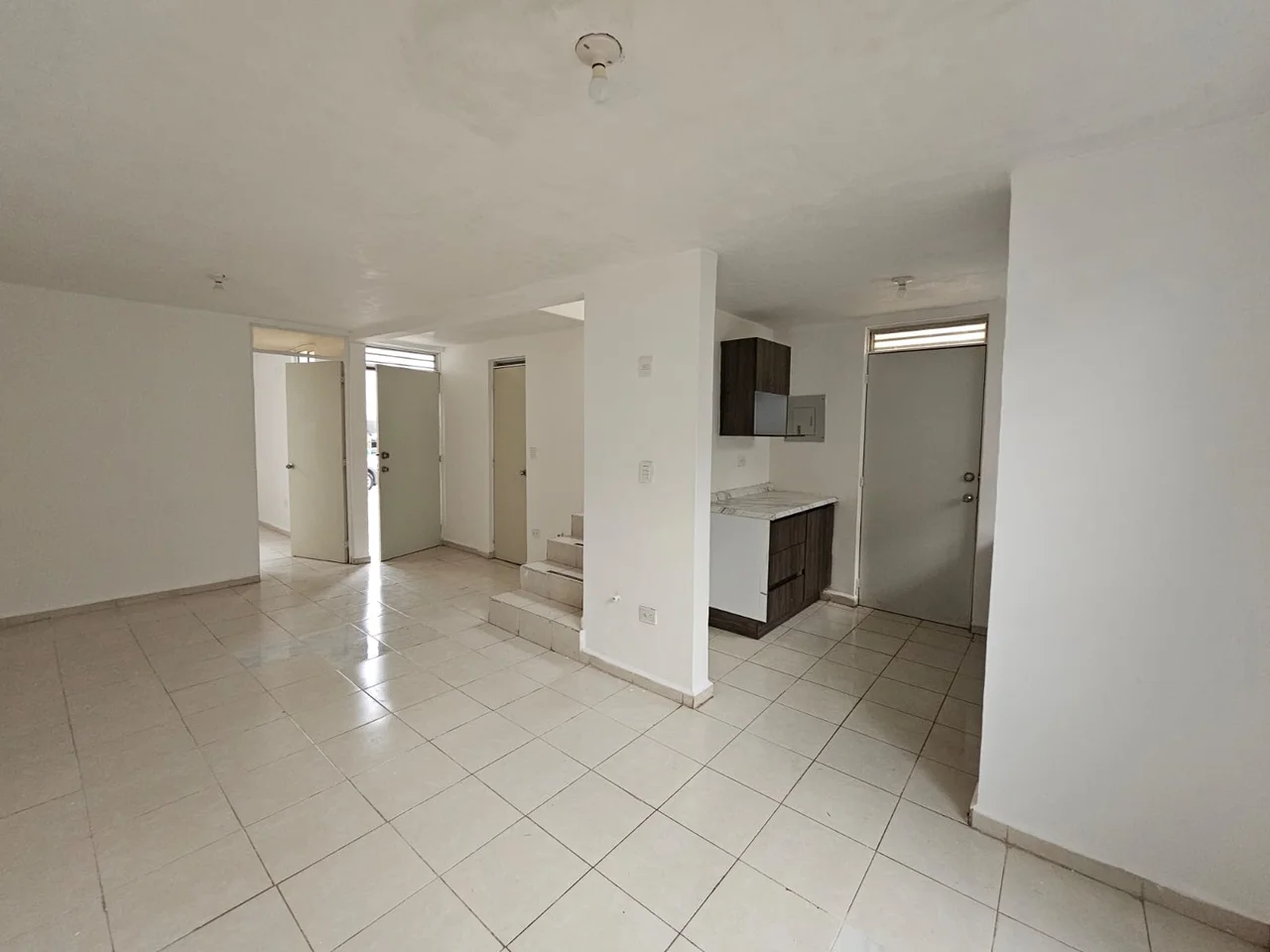 Casa en Venta-C. Sabiduría, Fraccionamiento Parques Zafiro Azúl Real, García, N.L. - Foto 1