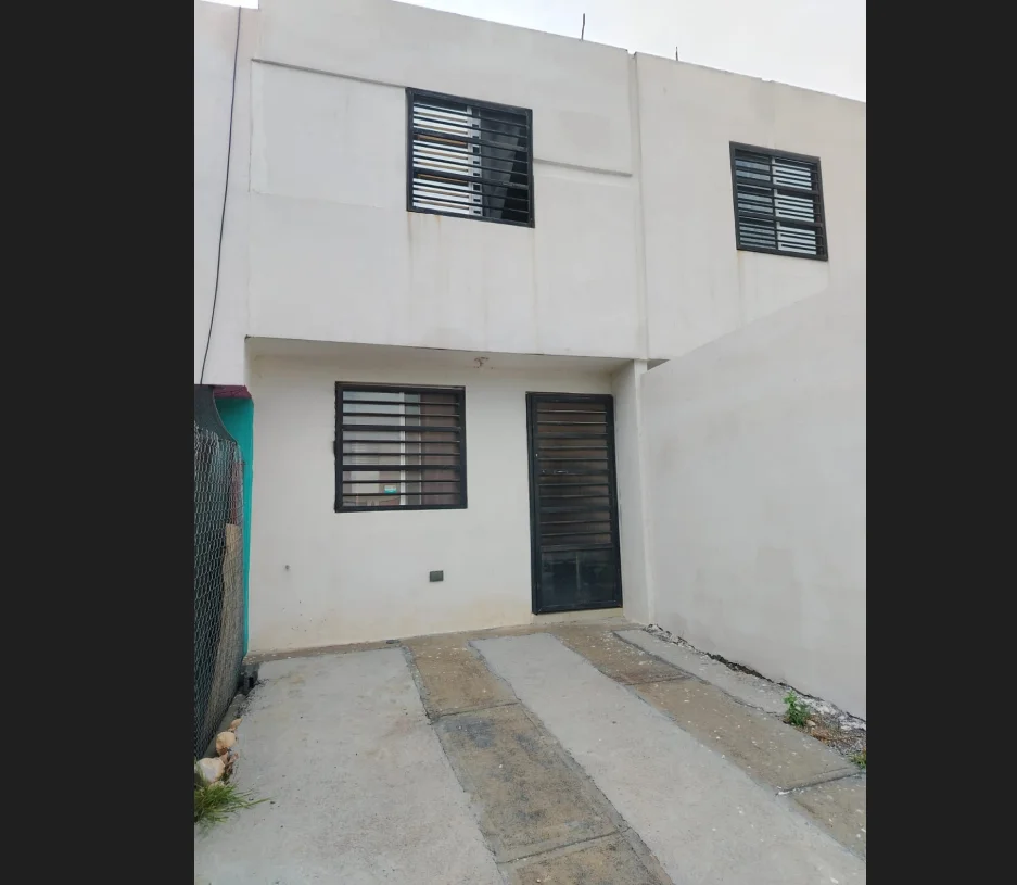 Casa en Venta en C. Parga 627B, García | 2 Recámaras - Foto 1