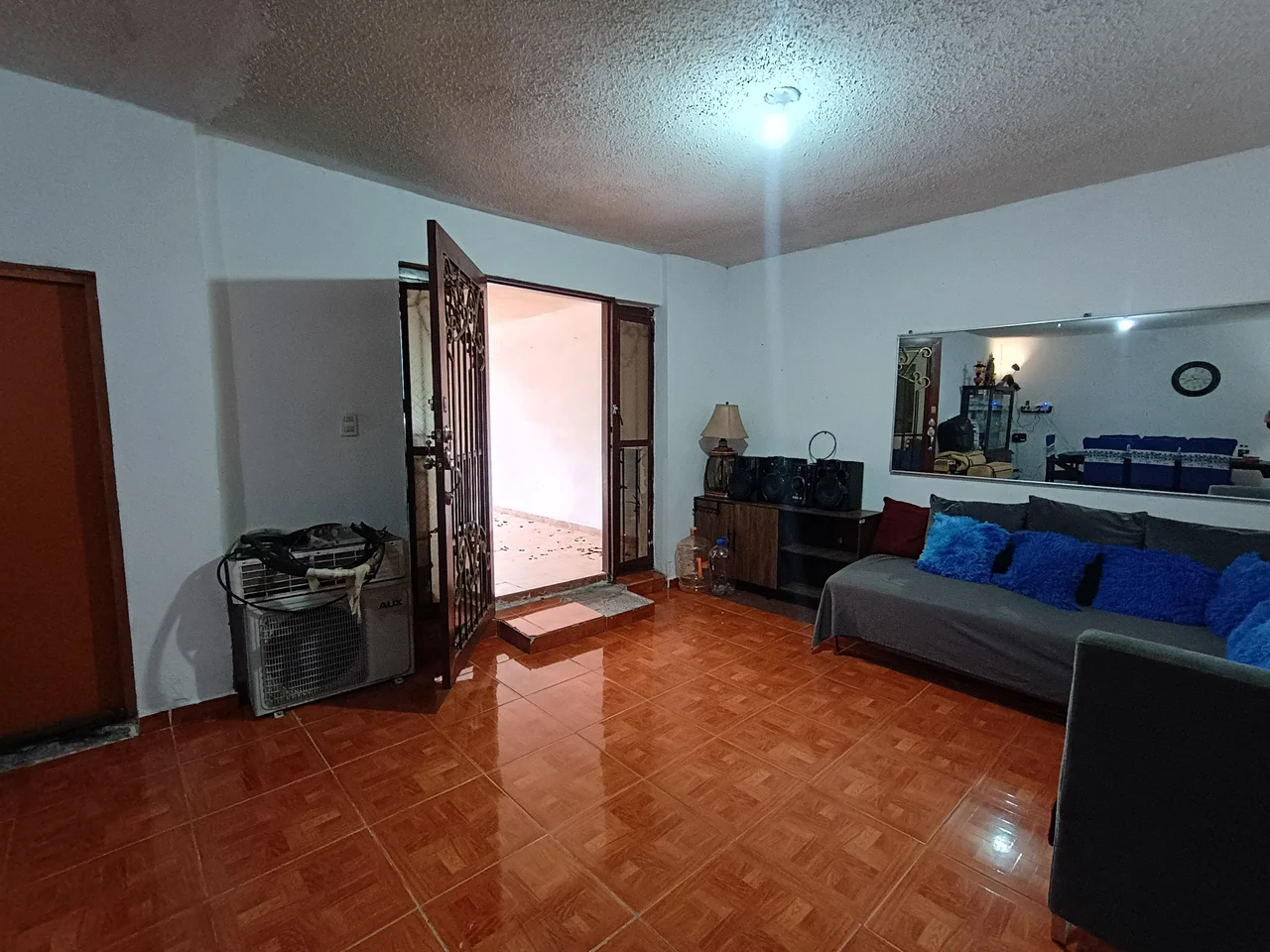 Casa en Venta en Lomas del Pedregal, Apodaca | 2 Recámaras - Foto 1