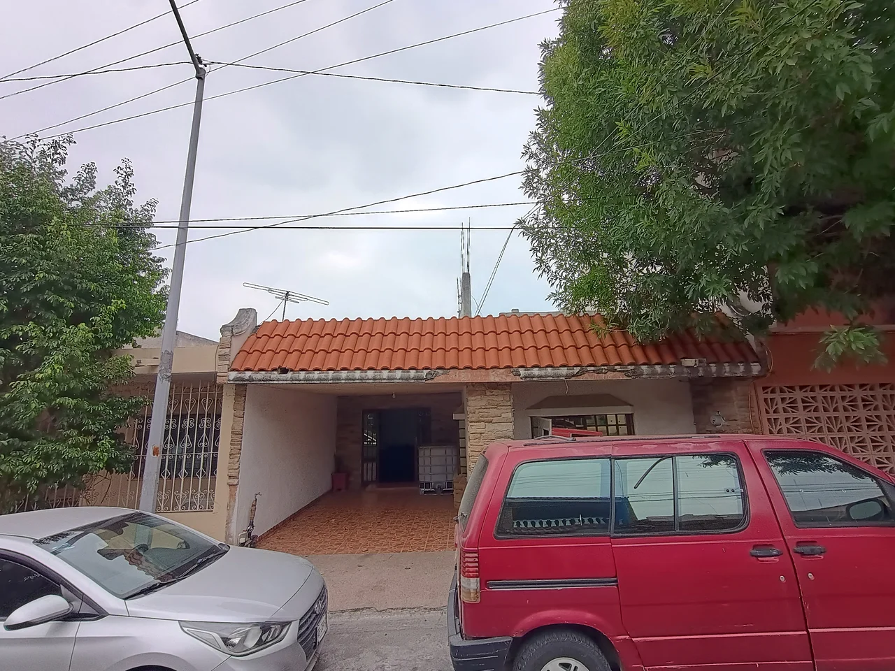 Casa en Venta en Lomas del Pedregal, Apodaca | 2 Recámaras - Foto 1